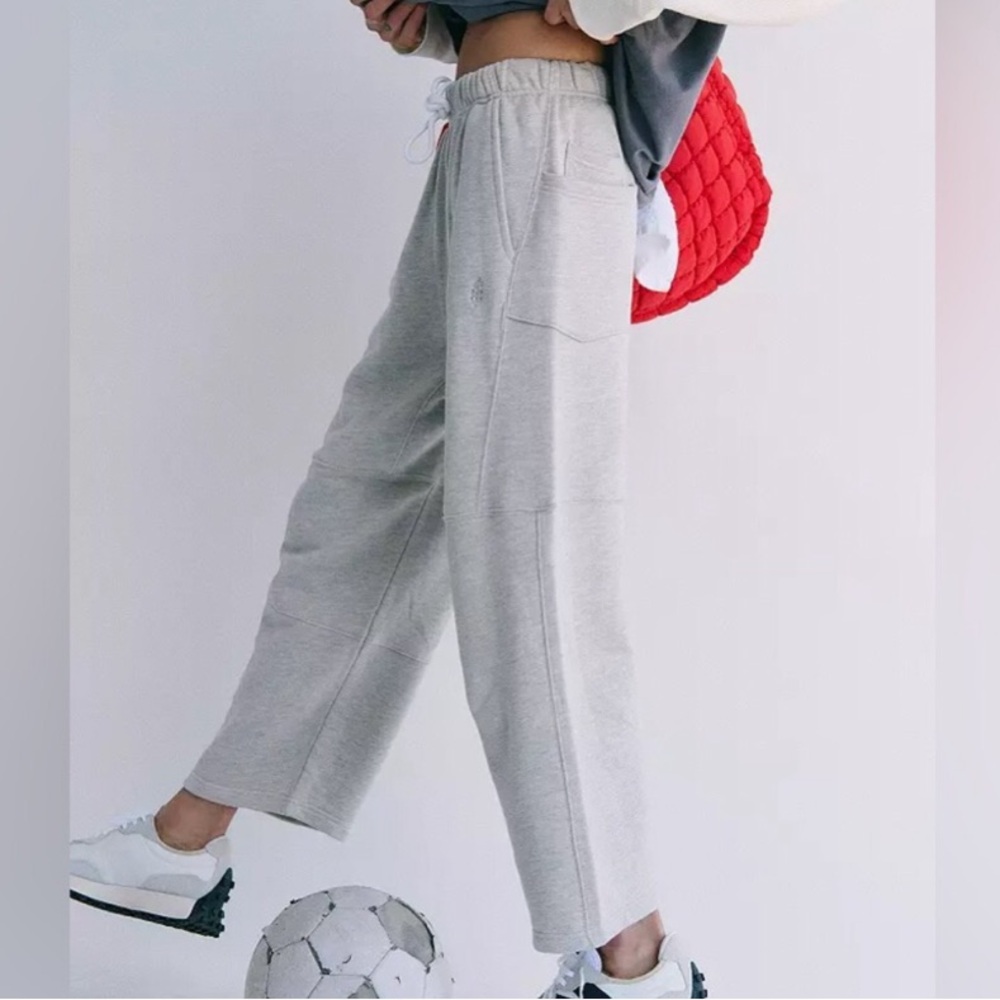 Free People - Top Score Barrel Sweatpants - Picture 4 of 12